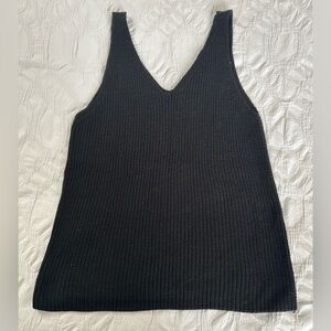 Sweater Tank size Large